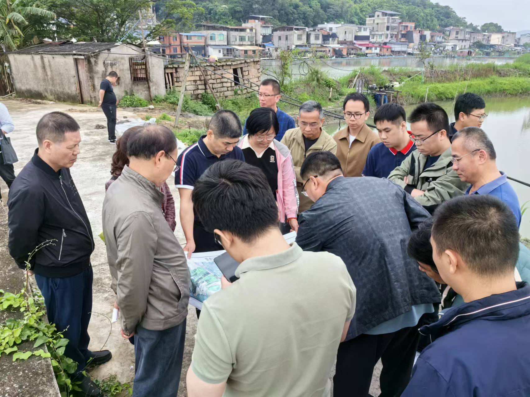 國(guó)道G228線(xiàn)蕉城漳灣下塘至拱嶼段公路工程初步設(shè)計(jì)方案專(zhuān)題推進(jìn)會(huì)順利召開(kāi)，王俊宇拍攝1.jpg