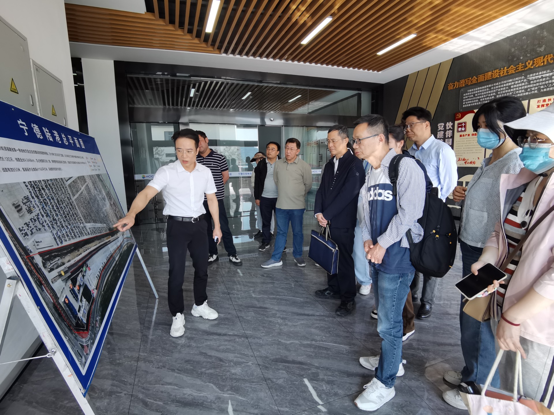 寧德汽車基地項(xiàng)目鐵路專用線擴(kuò)建工程可研報(bào)告評(píng)估會(huì)順利召開，張長(zhǎng)明拍攝1.jpg